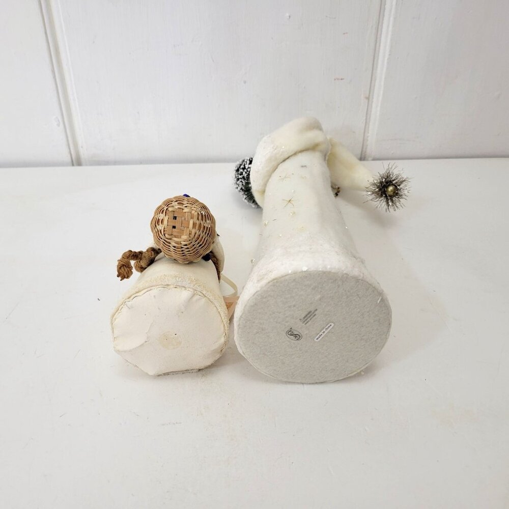 Vintage Winter White Santa Figurines  - Handcrafted Christmas Decor - Picture 3 of 7